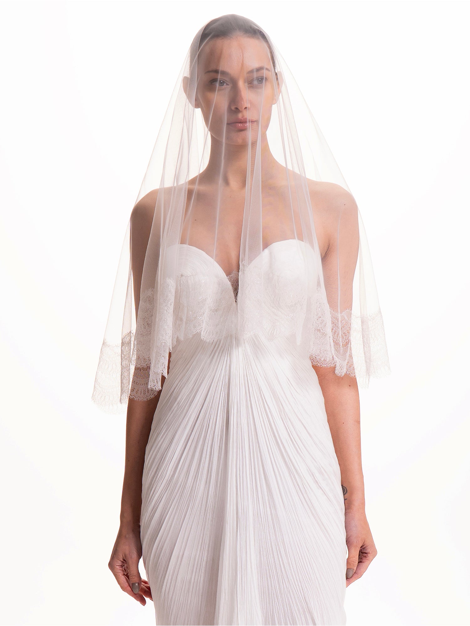 ANISE VEIL